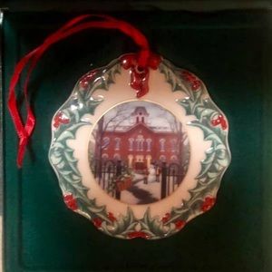 Set of 4 Longaberger Collectors Cl Ornaments 96-99